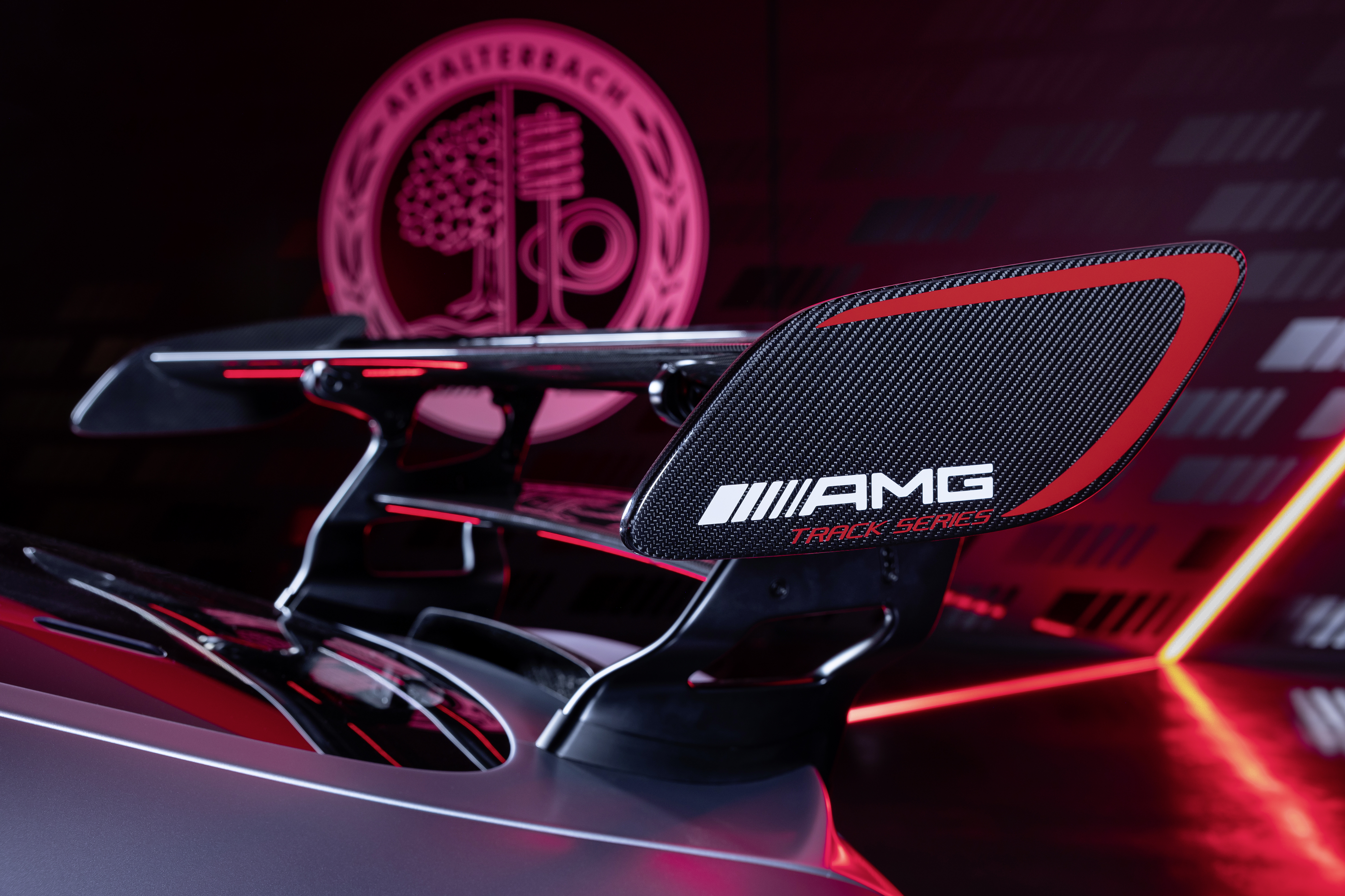 Mercedes-AMG GT Track Series (roof spoiler)