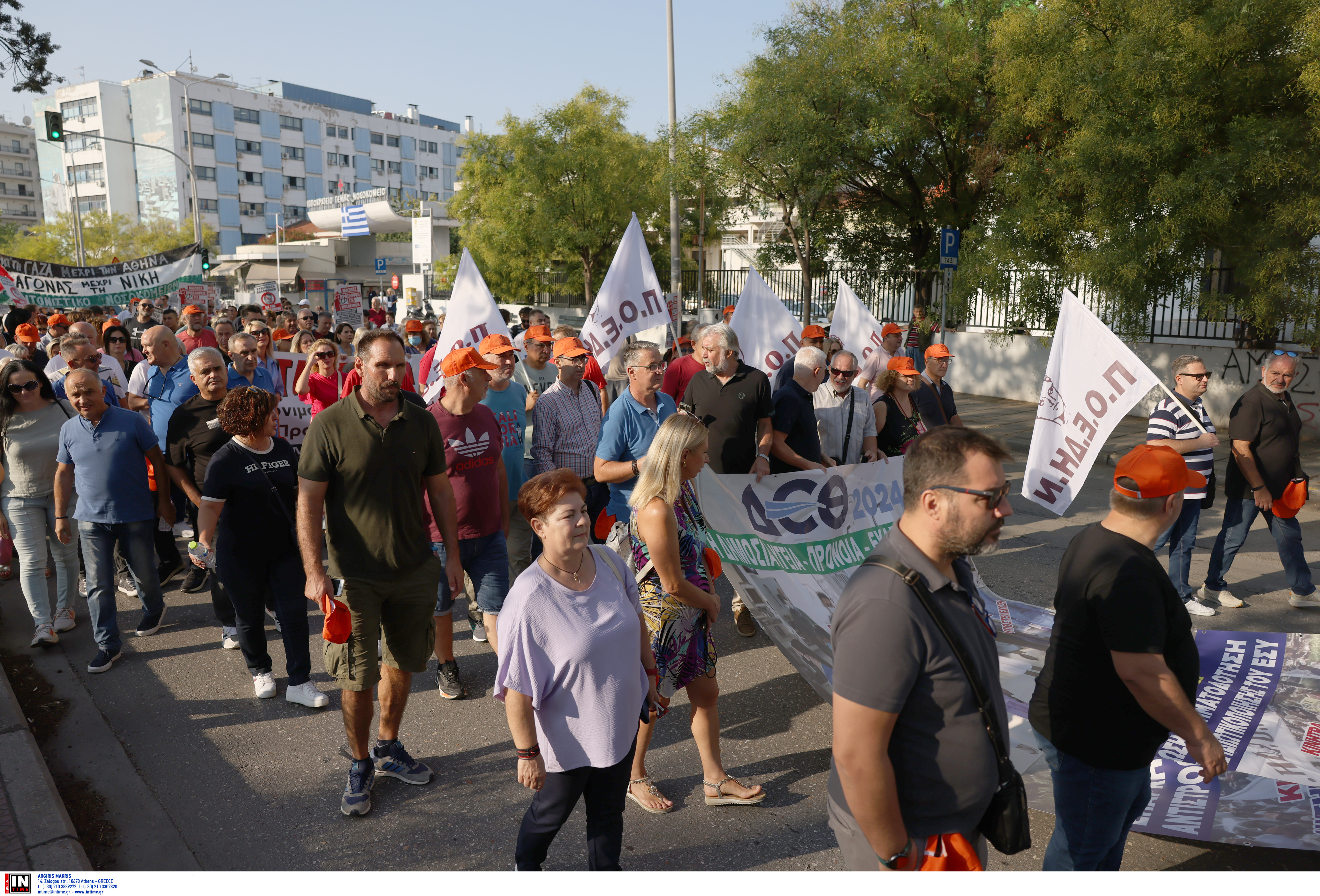 ποεδην