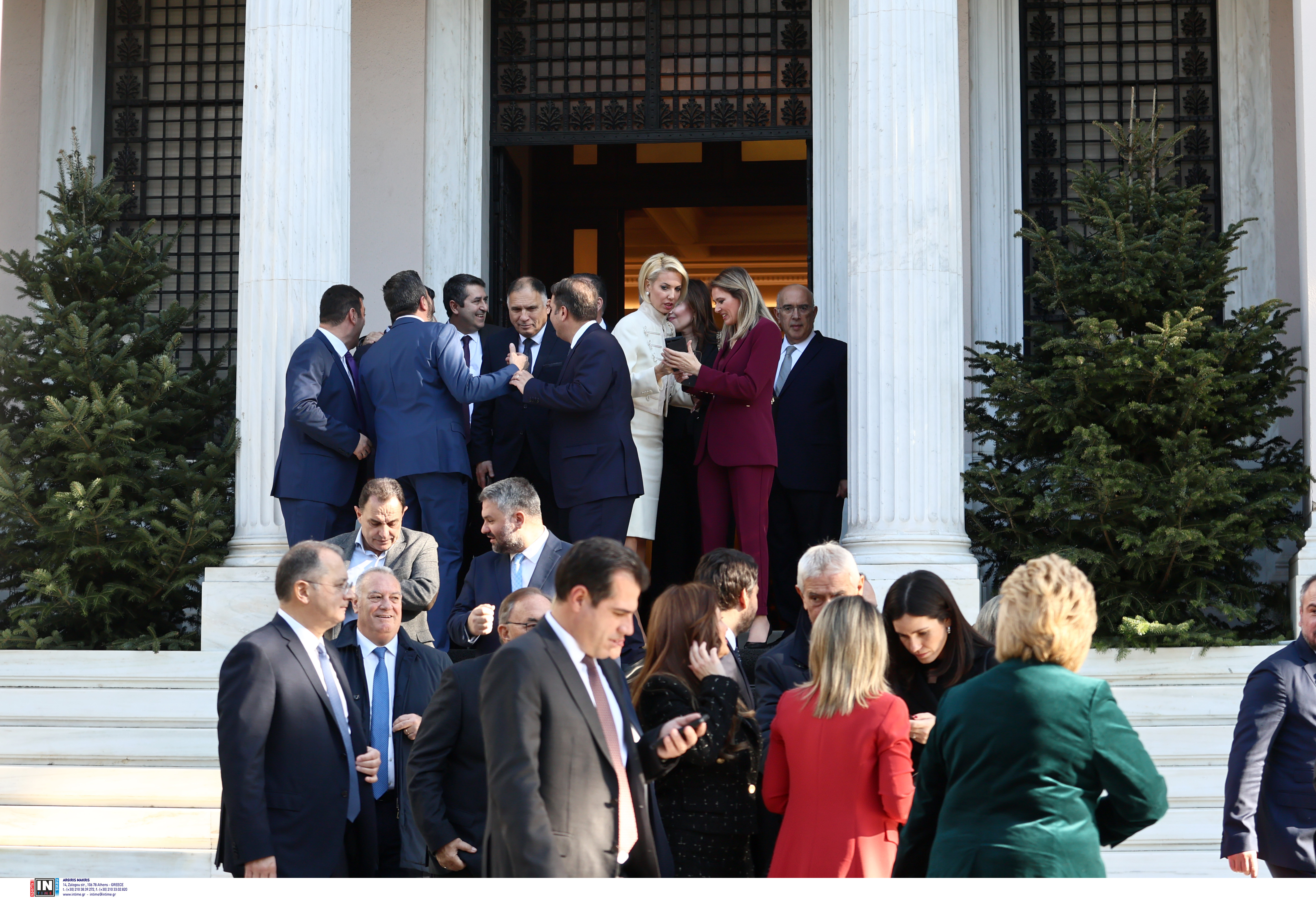 μαξιμου