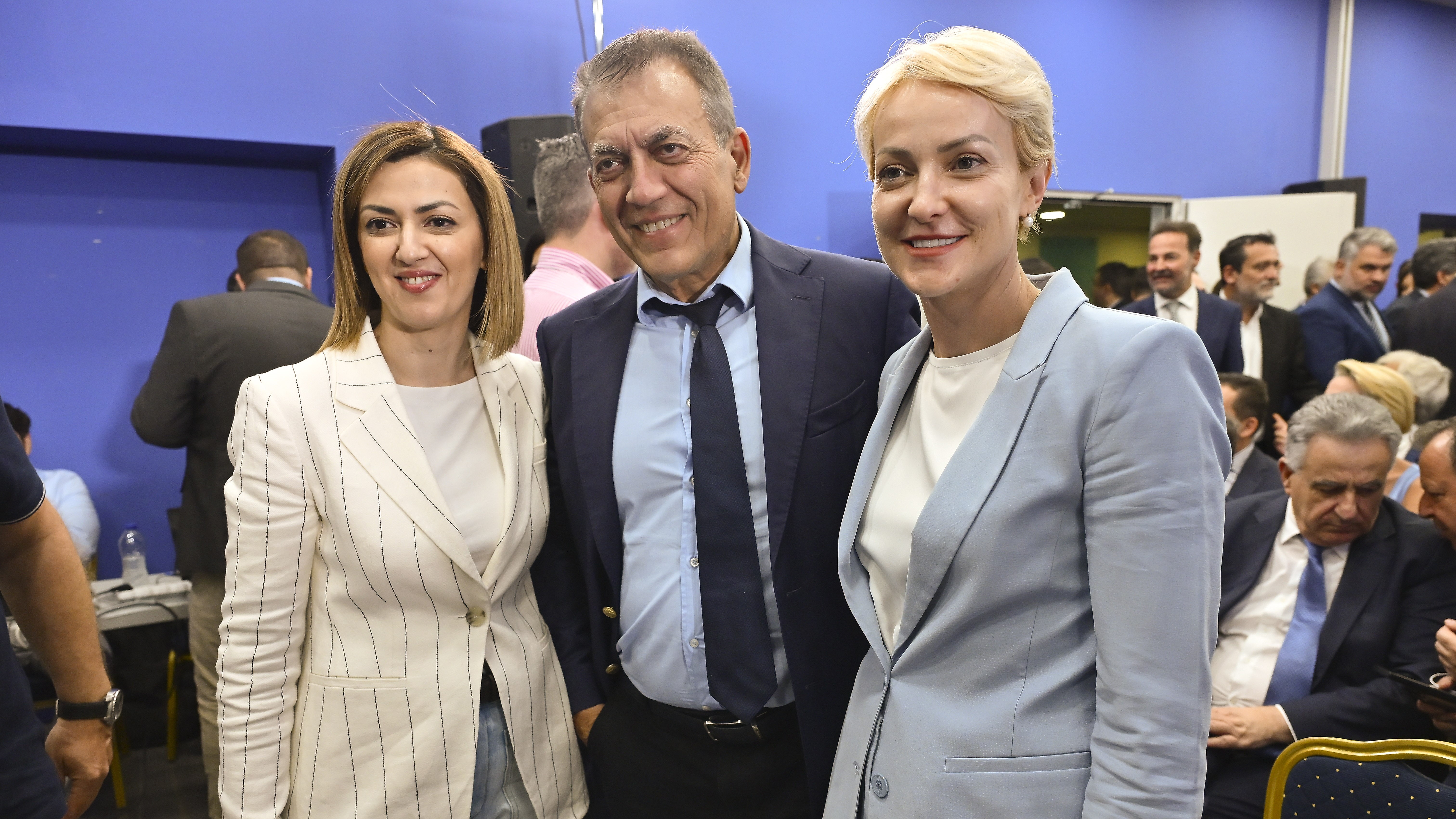 ΣΥΝΕΔΡΙΑΣΗ