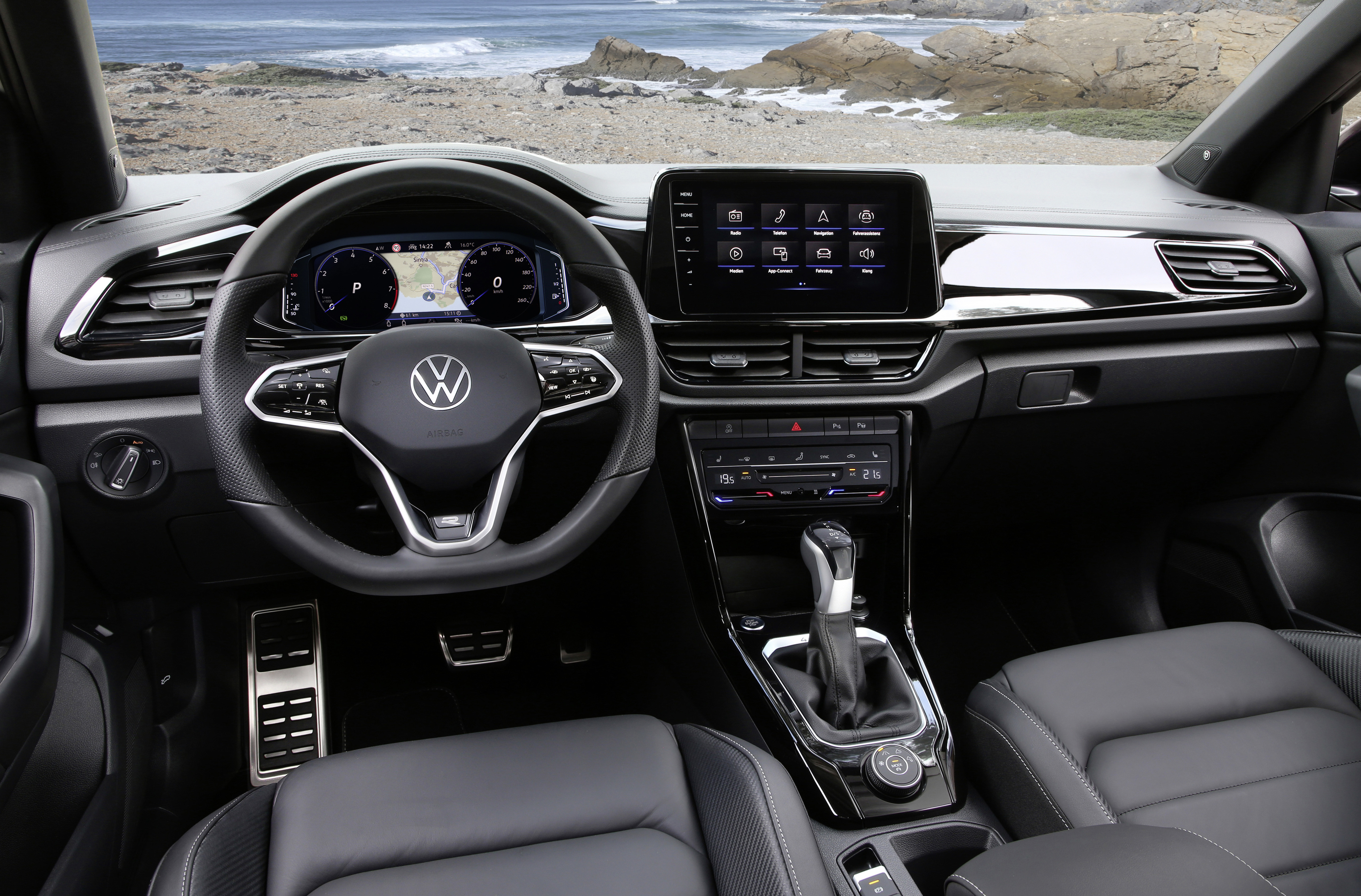 Volkswagen T-Roc (cockpit)