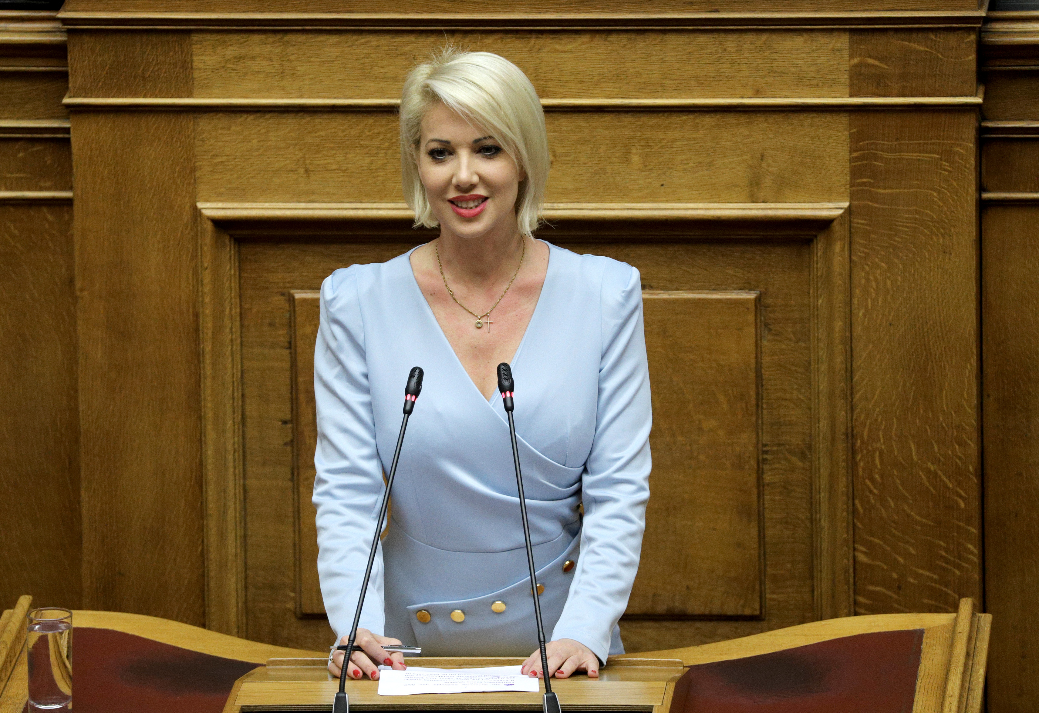 Κατερίνα Μονογυιού