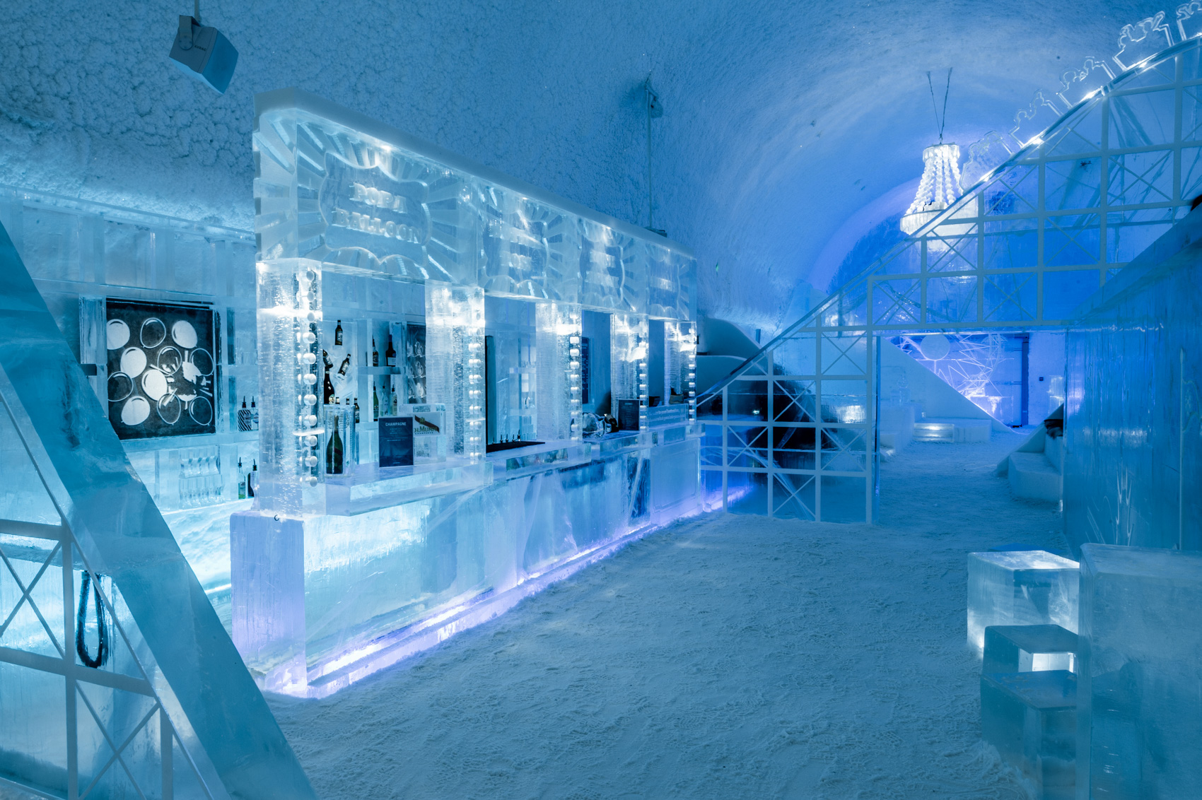 ICE HOTEL