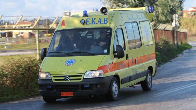 ΑΣΘΕΝΟΦΟΡΟ