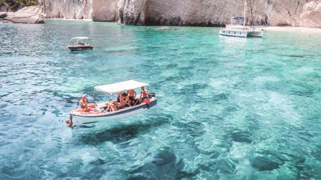 ΤΟΥΡΙΣΤΕΣ