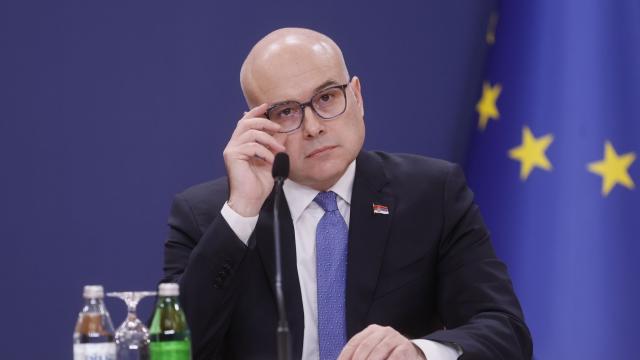 σερβος