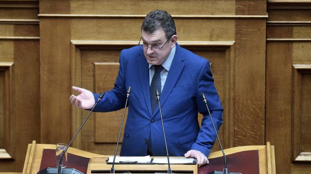 νικοσ παπαδοπουλος