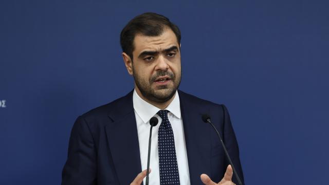 μαρινακης