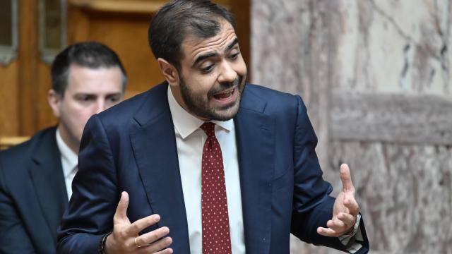 μαρινακης