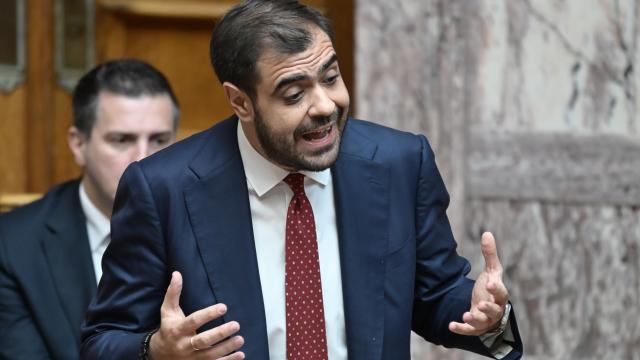 μαρινακης