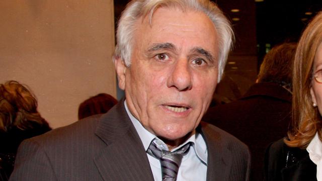 καρατζαφερης