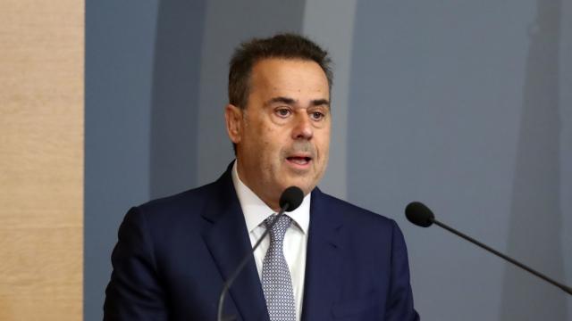 παπασταυρου
