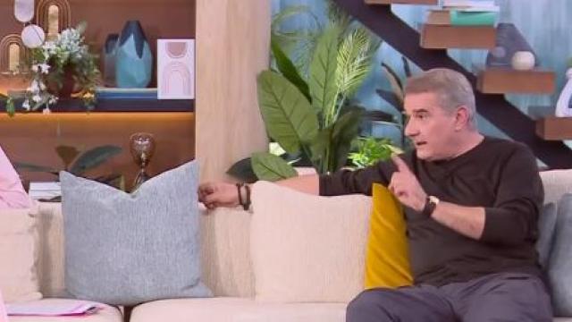 αποστολακης