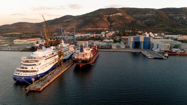 ναπυηγεια
