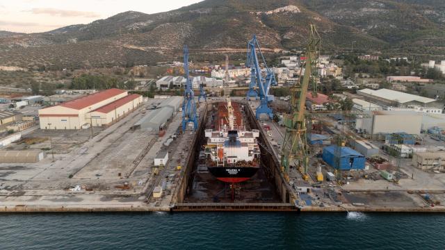 ναυπηγεια