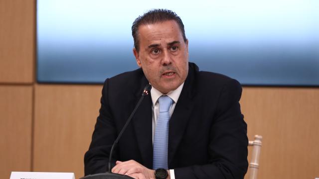 παπασταυρου