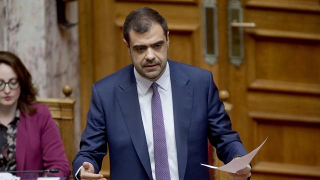 μαρινακης