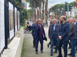 έκθεση Αλβανία