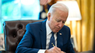 BIDEN