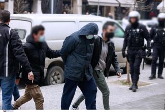 συλληφθέντες