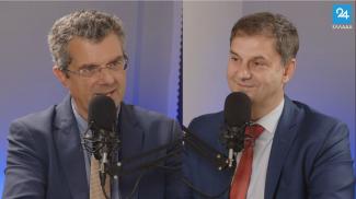 Θεοχάρης