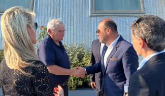 Μενέντεζ