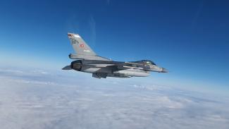 F-16