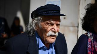 Γλέζος