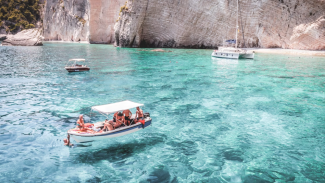 Θάλασσα