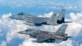 f16