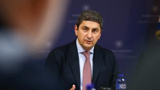 αυγενακης