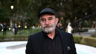 ΠΟΛΥ