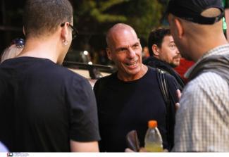 βαρουφακης