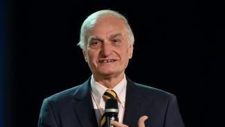 μαυρομματης