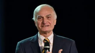μαυρομματης