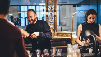 bar