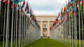 UN