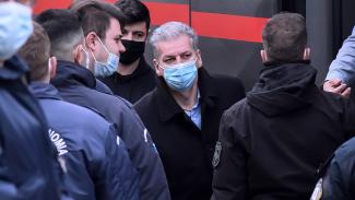 φολλι