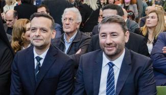 ΔΟΥΚΑΣ ΑΝΔΡΟΥ