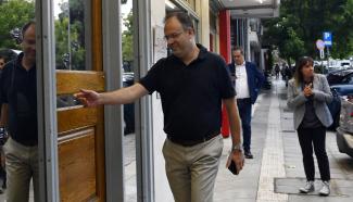 θεοχαροπουλος