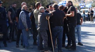 αγροτες