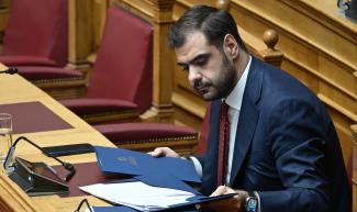 μαρινακης