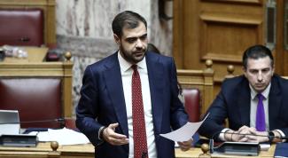 μαρινακης